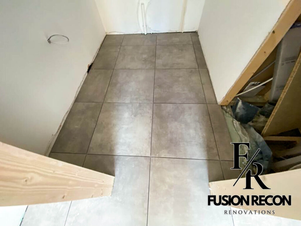 Modern flooring with 60x60 large-format tiles – Clapham SW4