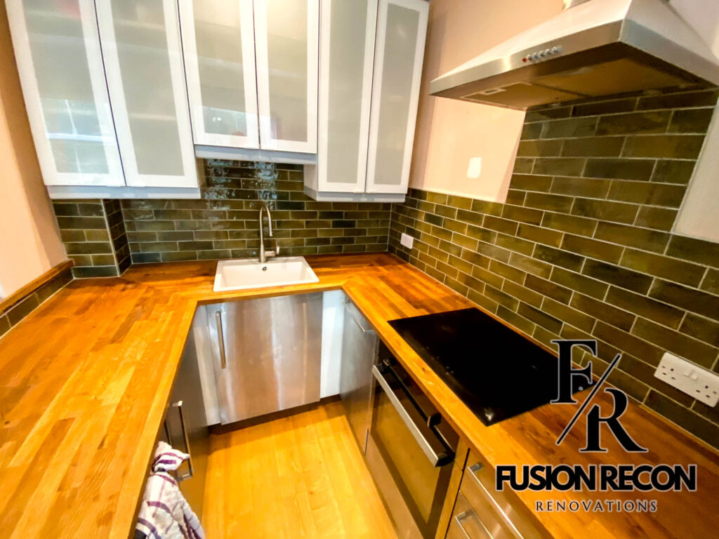 Retro tile splashback installation in a Wimbledon SW19 kitchen