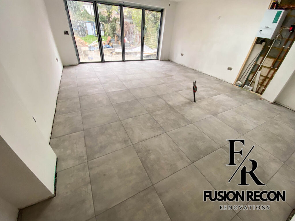 Seamless flooring created with large-format tiles – Clapham SW4