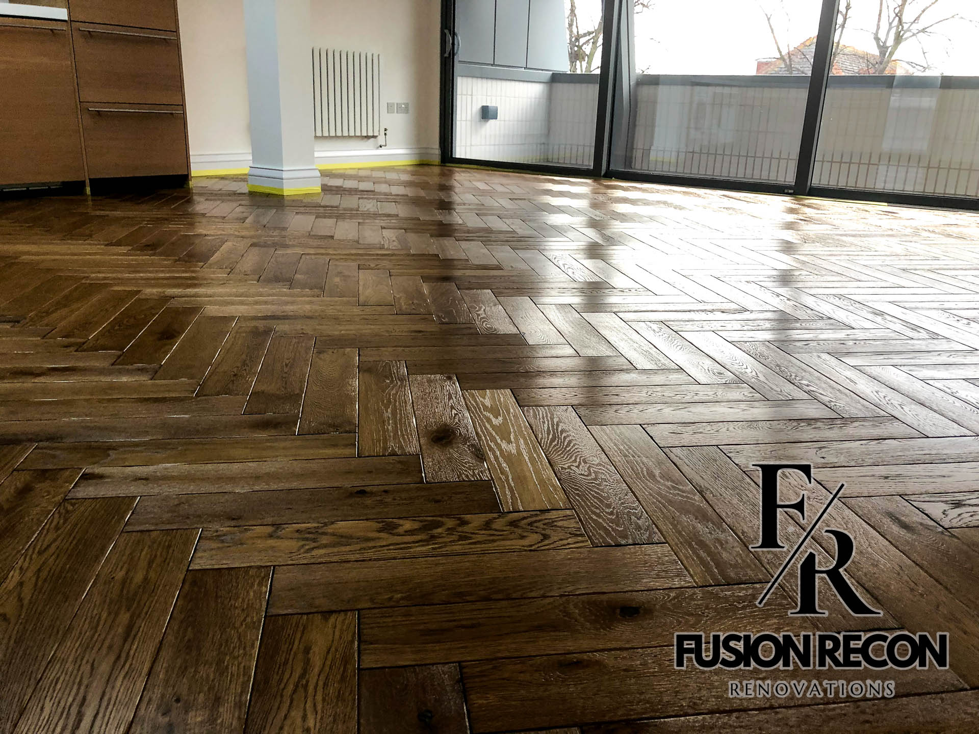 Wooden herringbone flooring installation with engineered oak – Clapham SW4
